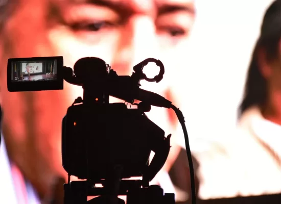 Agencia de producción audiovisual en Colombia. Creatividad, tecnología y experiencia para videos profesionales que necesita tu marca.