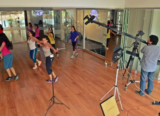 Agencia de producción audiovisual en Colombia. Creatividad, tecnología y experiencia para videos profesionales que necesita tu marca.