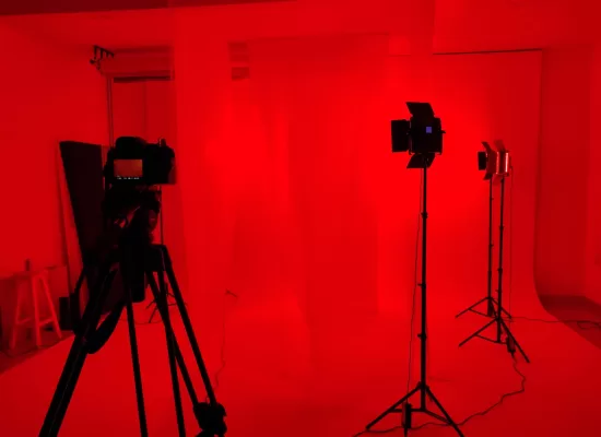 Agencia de producción audiovisual en Colombia. Creatividad, tecnología y experiencia para videos profesionales que necesita tu marca.